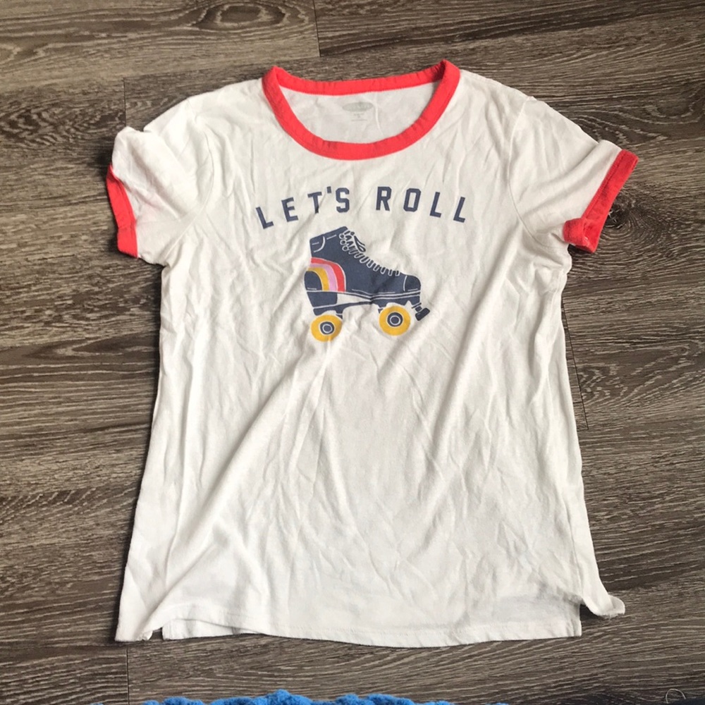Old navy tshirt